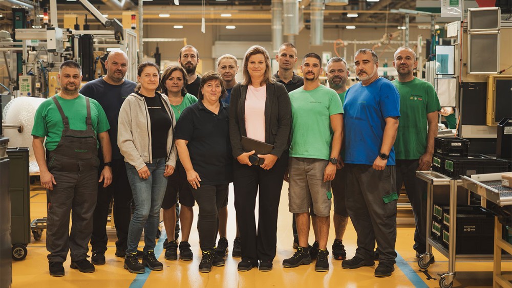 Hana Hladká a jej tím v Schaeffler Skalica