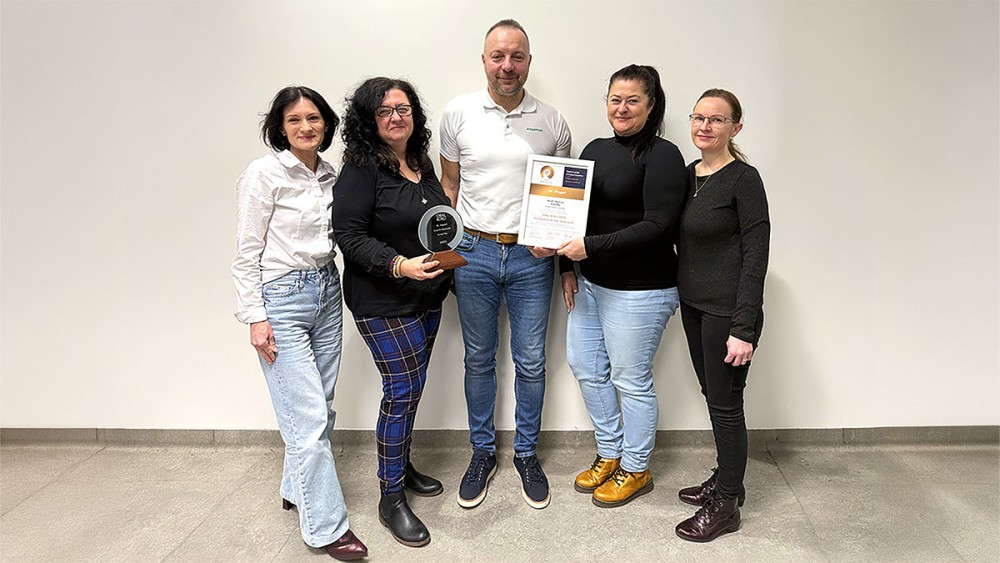 Tím obalovej technológie prevzal cenu za udržateľný dizajn v súťaži Obal roka 2025. (Foto: Schaeffler Skalica)