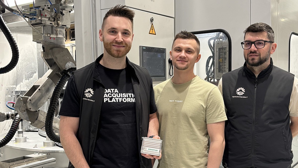 David Smitek s kolegami v Schaeffler Kysuce