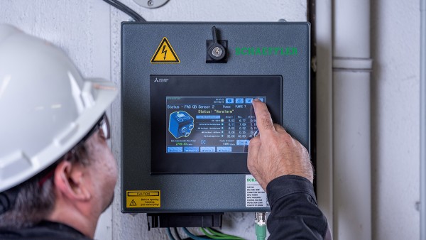 Ako predkonfigurovaný Plug-and-Play-systém nevyžaduje SmartQB žiadne predbežné znalosti v oblasti Condition Monitoring.